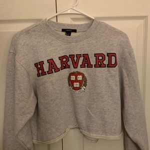 Harvard Cropped Crewneck